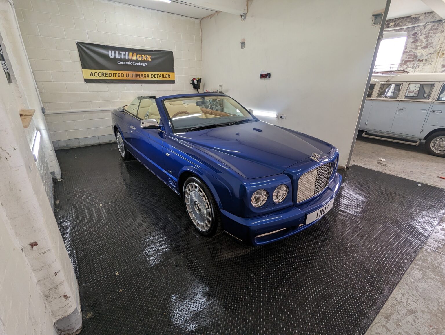 Bentley Azure at Sunnybank Detailing